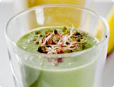 Pikant lassi med groddar Pikant lassi med groddar